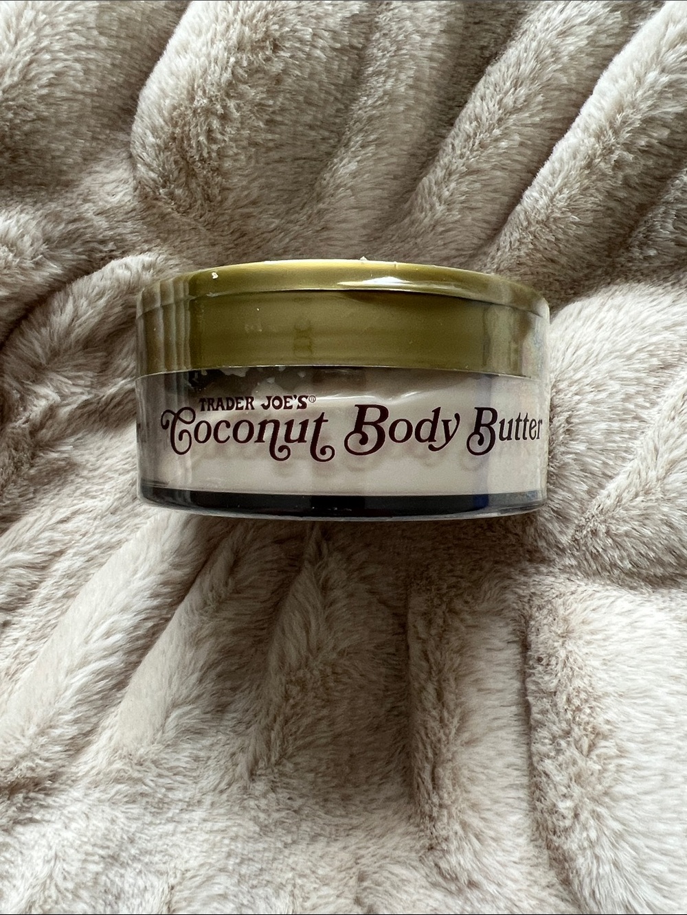 2 for $20 ✨ NIB/NWT/SEALED • Trader Joe's Coconut Body Butter • 8oz (full size) - Picture 4 of 9